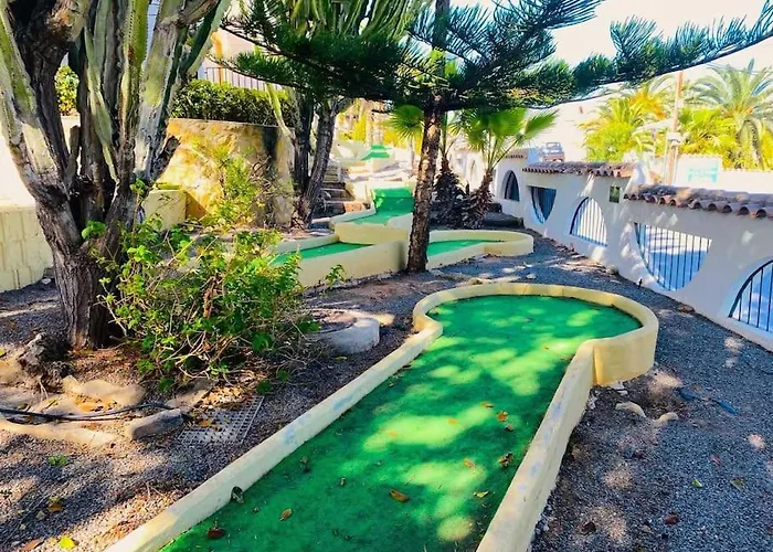 Lejlighed Tucan - Imperial Park - Sea View, 6 Pools, Terrace